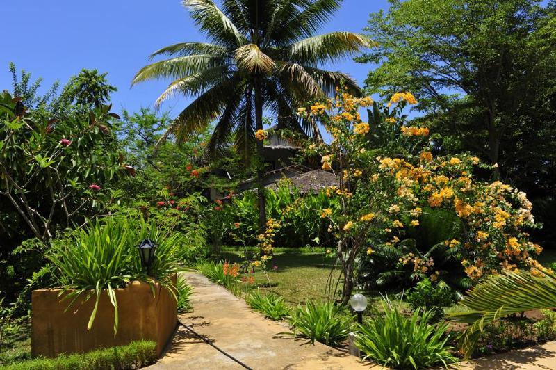 Nosy Be Hotel Exterior foto